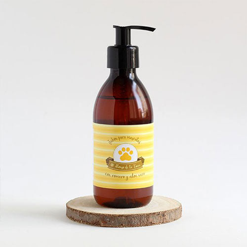 Liquid soap for dogs - Alonso de la Torre